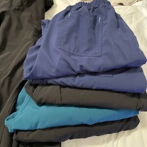 Scrubstar set Women's Black Scrub Top and 6 Pants lot